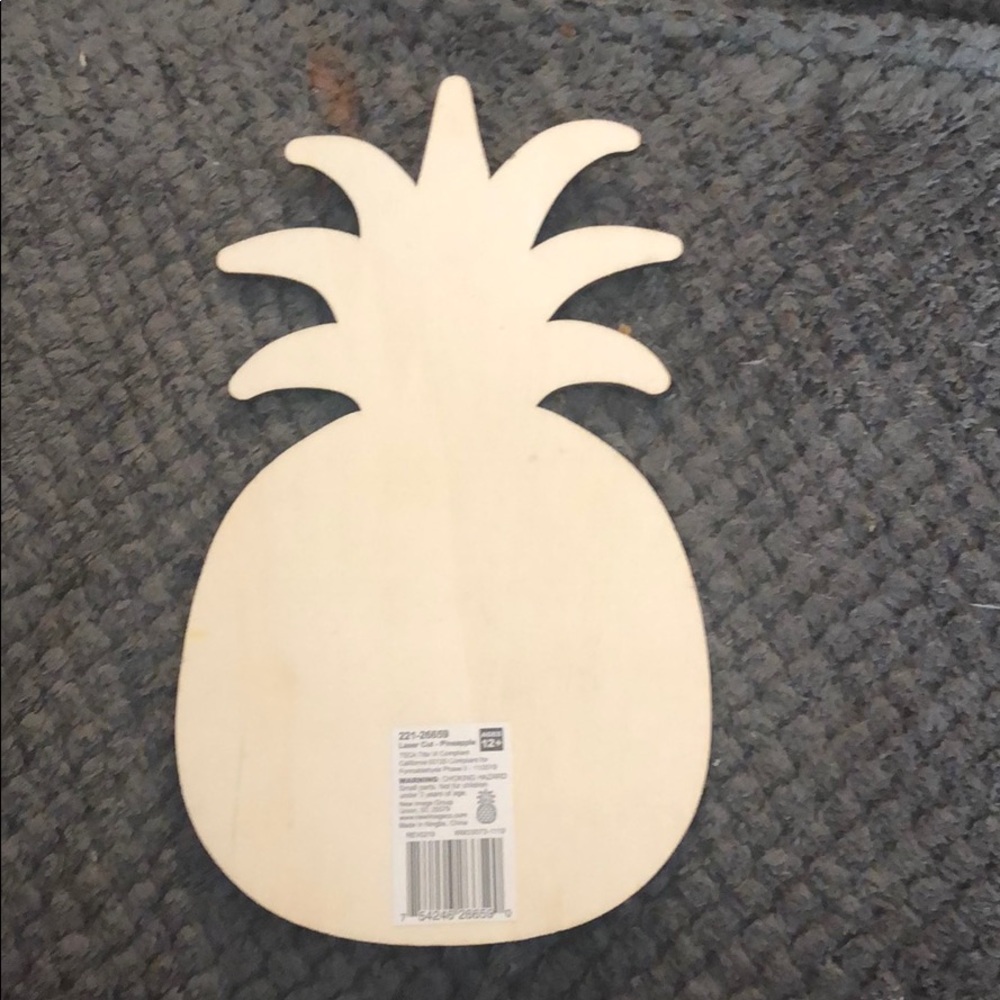 🍍Hand-painted pineapple decor🎨 - Picture 2 of 2